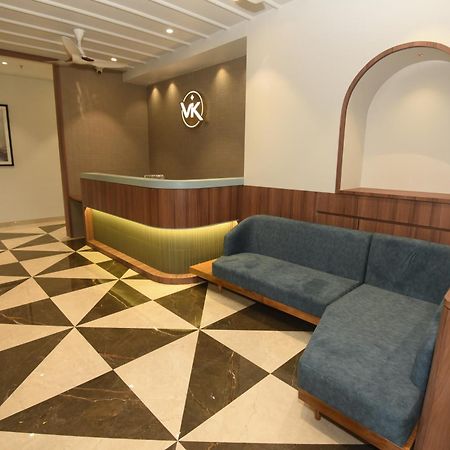 Vishnu Krupa Executive Rooms Virār エクステリア 写真